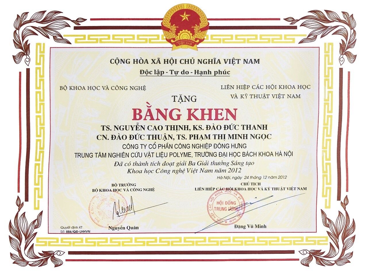 Bằng khen và chứng nhận Đông Hưng 6