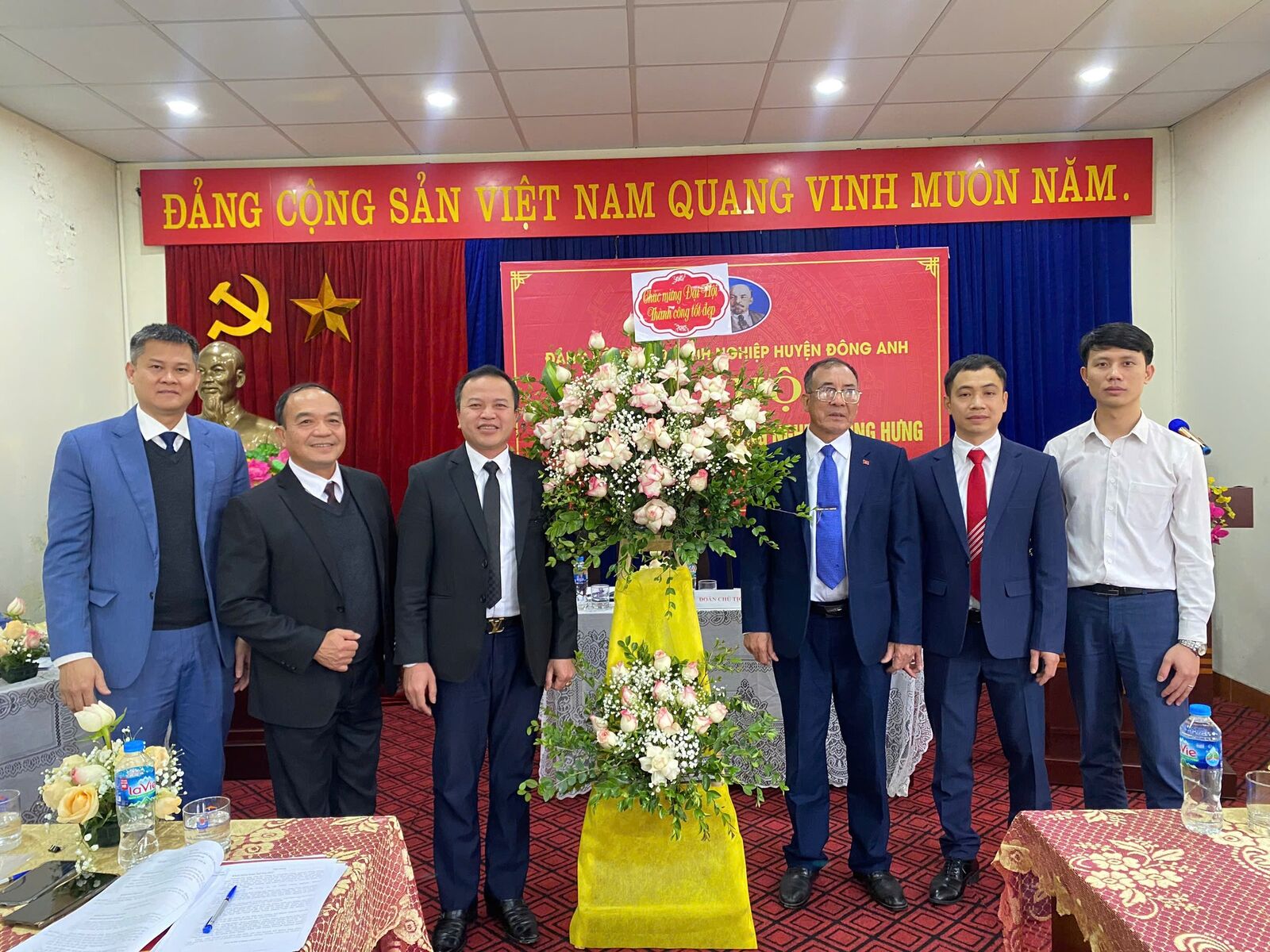 Tổ chức đại hội chi bộ Công ty Cổ phần Công nghiệp Đông Hưng lần 6, nhiệm kỳ 2025-2027