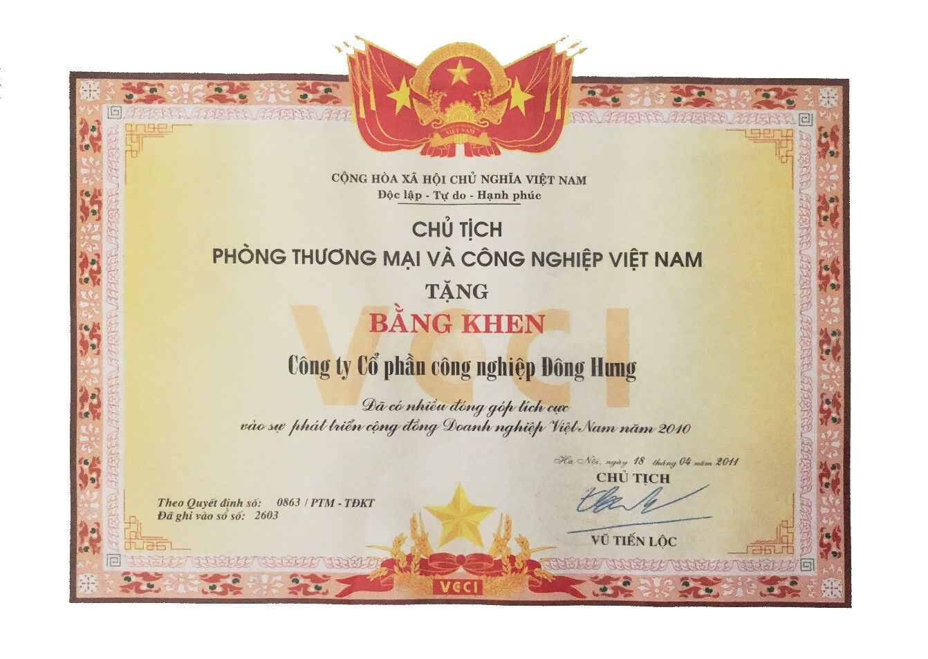 Bằng khen và chứng nhận Đông Hưng 5