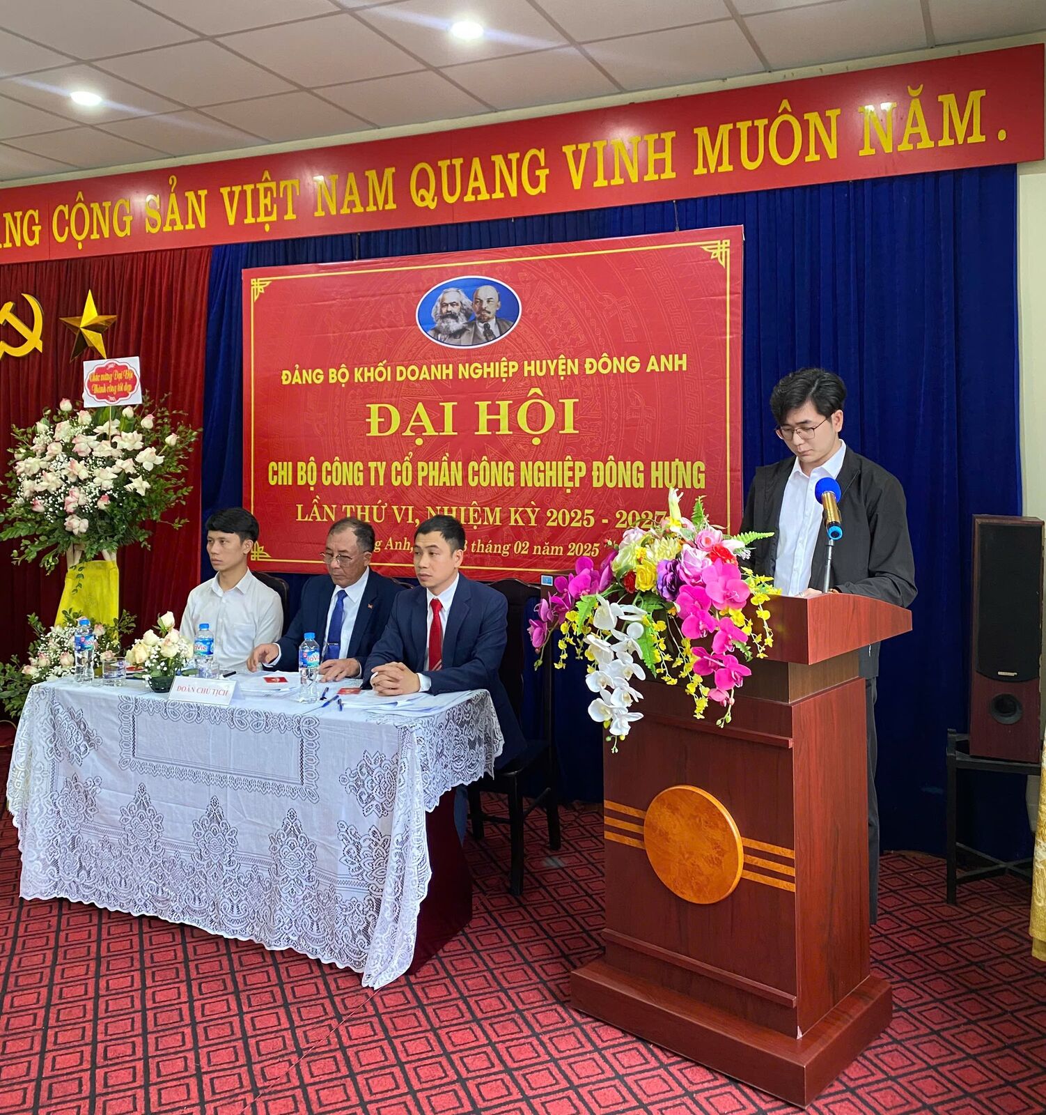Tổ chức đại hội chi bộ Công ty Cổ phần Công nghiệp Đông Hưng lần 6, nhiệm kỳ 2025-2027