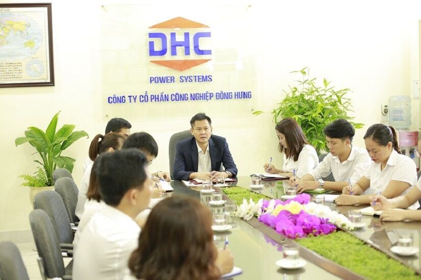 Xưởng sản xuất thiết bị điện Đông Hưng