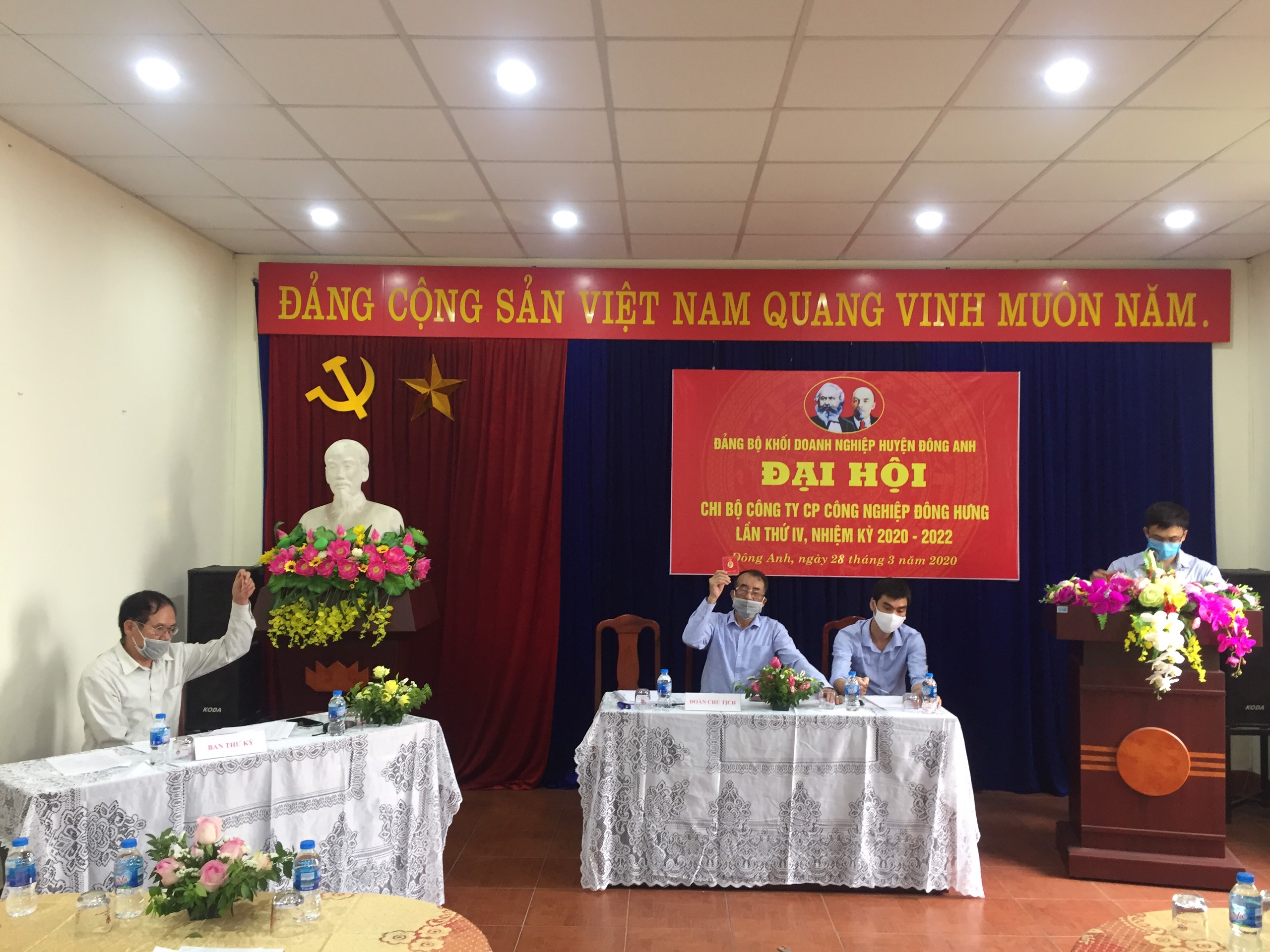 ĐẠI HỘI CHI BỘ CÔNG TY CỔ PHẦN CÔNG NGHIỆP ĐÔNG HƯNG LẦN IV – NHIỆM KỲ 2020 – 2022