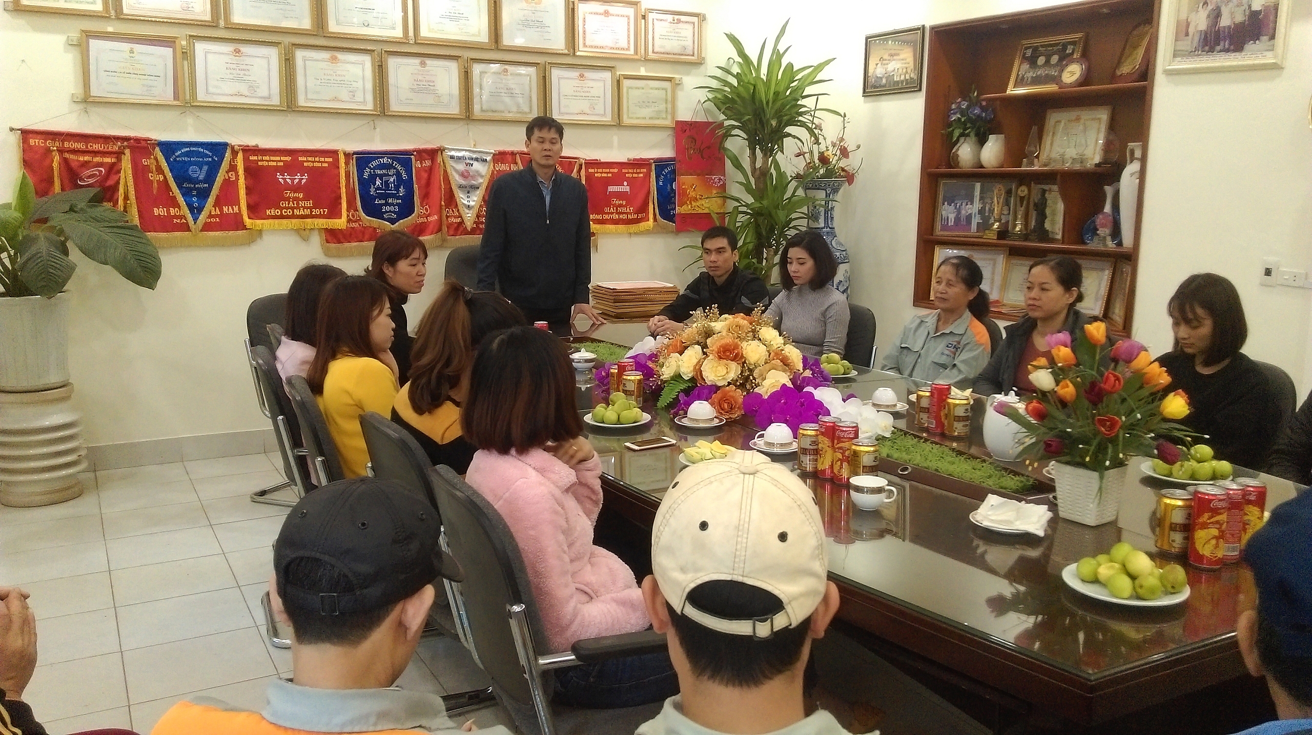 Chào mừng ngày quốc tế phụ nữ 8/3 tại công ty năm 2018
