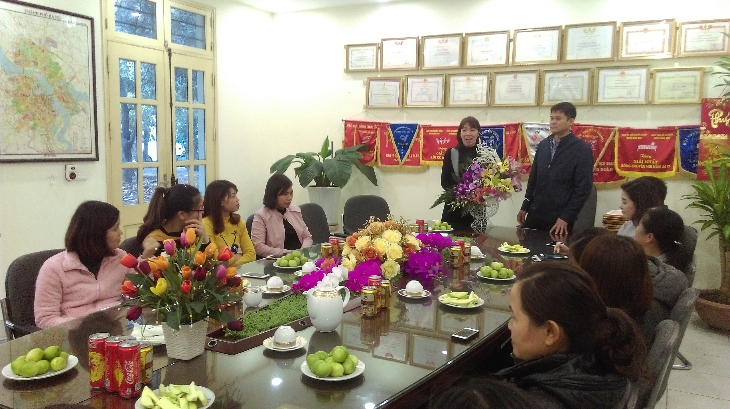Chào mừng ngày quốc tế phụ nữ 8/3 tại công ty năm 2018