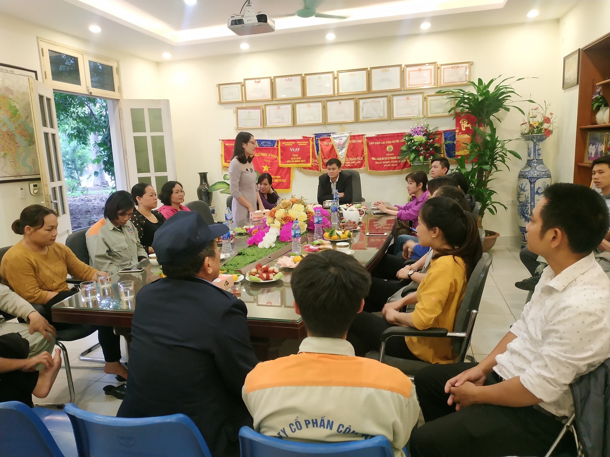 Chào mừng ngày phụ nữ Việt Nam 20/10 tại công ty năm 2018