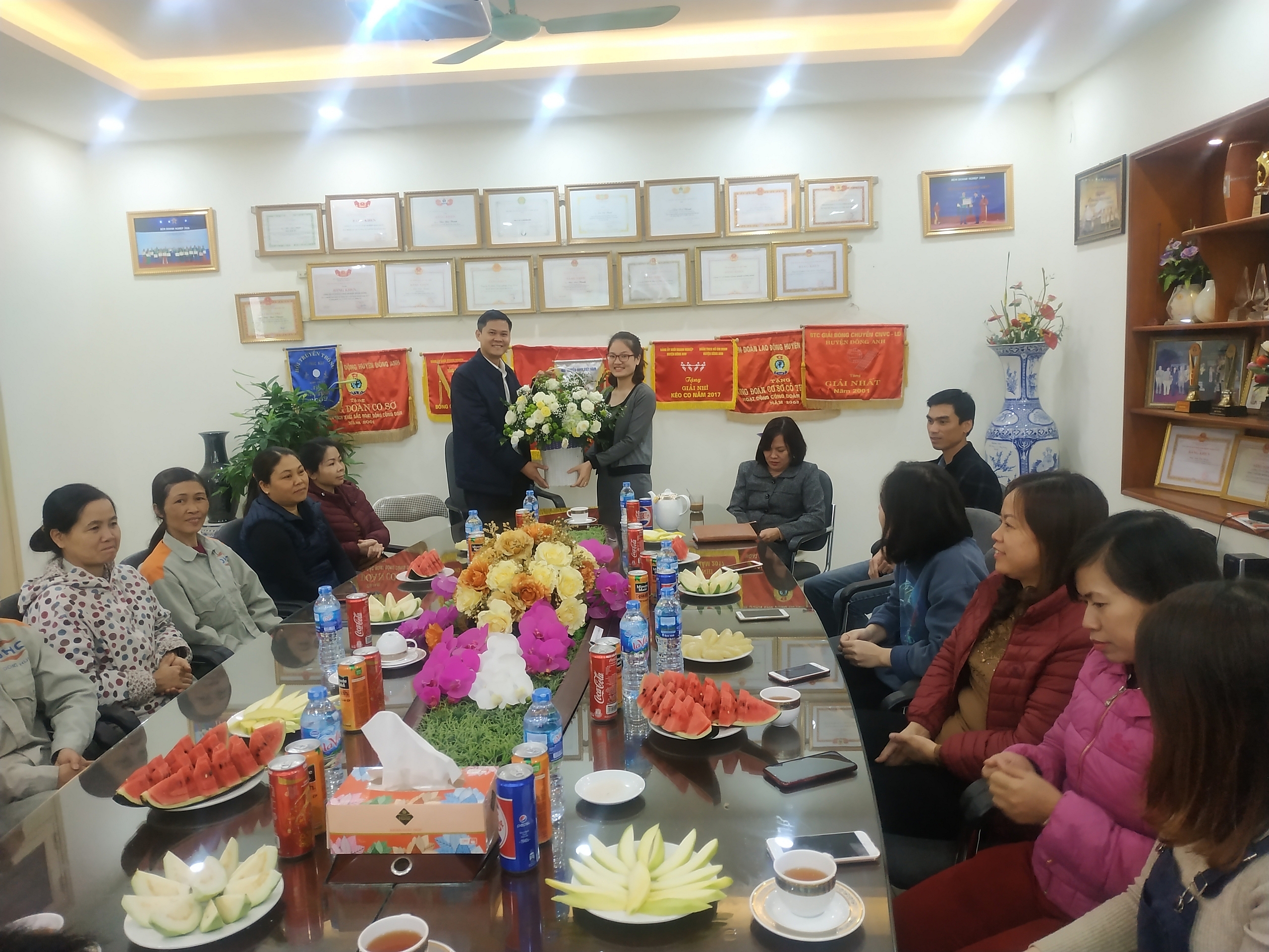 Chào mừng ngày quốc tế phụ nữ 8/3 tại công ty năm 2019